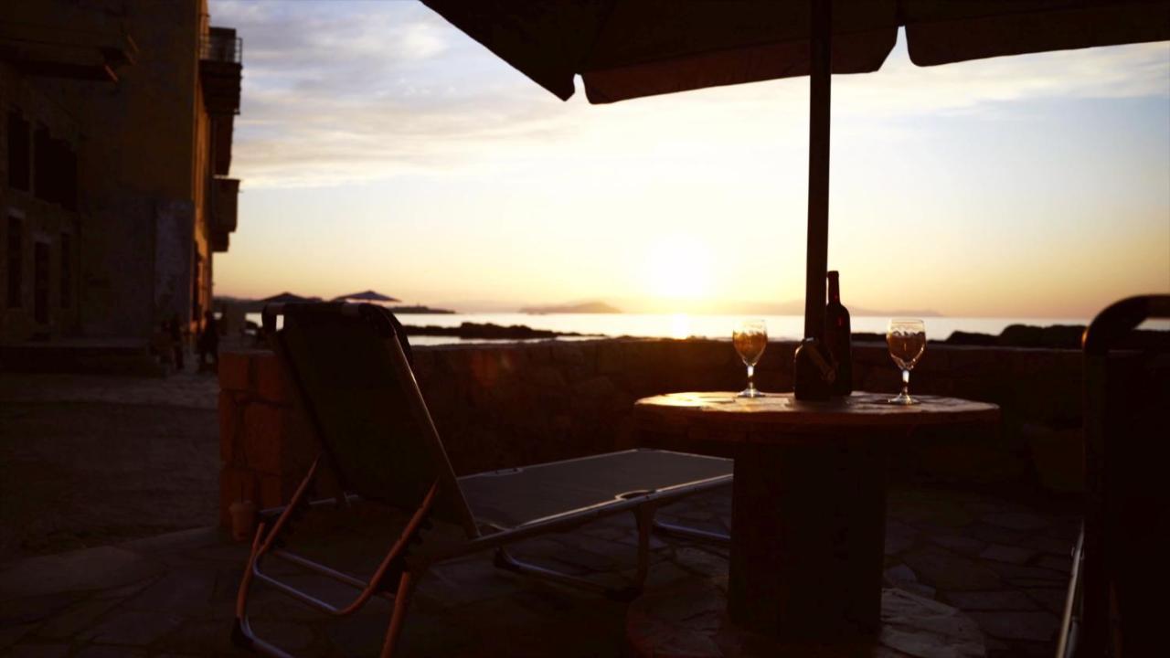 הוילה חאניה Sunset In Tabakaria מראה חיצוני תמונה